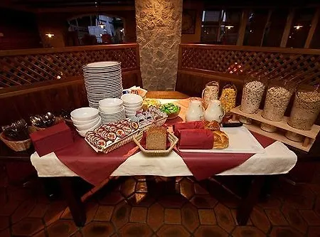 Guest house Kopa Garni 3*
